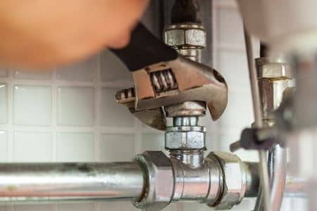 Plumbing Repairs 101: What Counts as an Emergency vs. What Can Wait? Thumbnail
